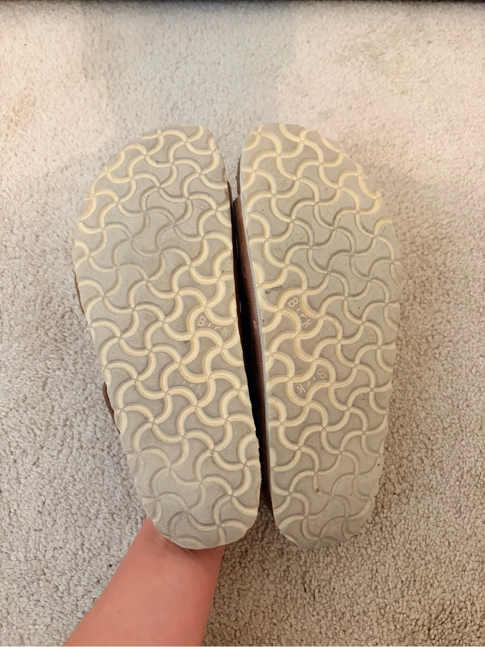 Arizona Big Buckle Birkenstocks - Picture 4 of 4